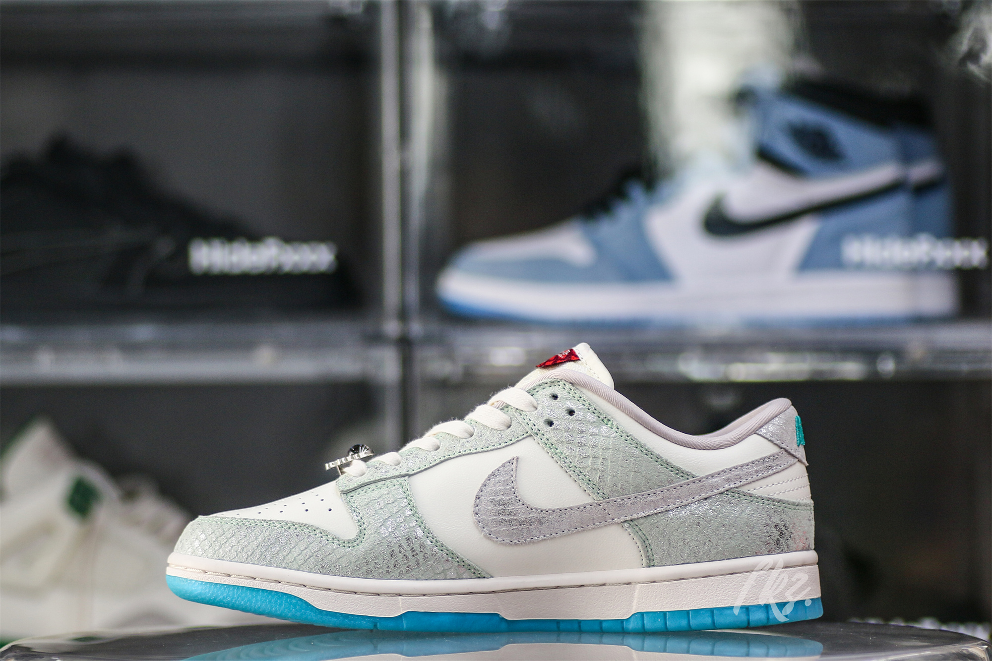 Nike Dunk Low LX Year Of The Dragon