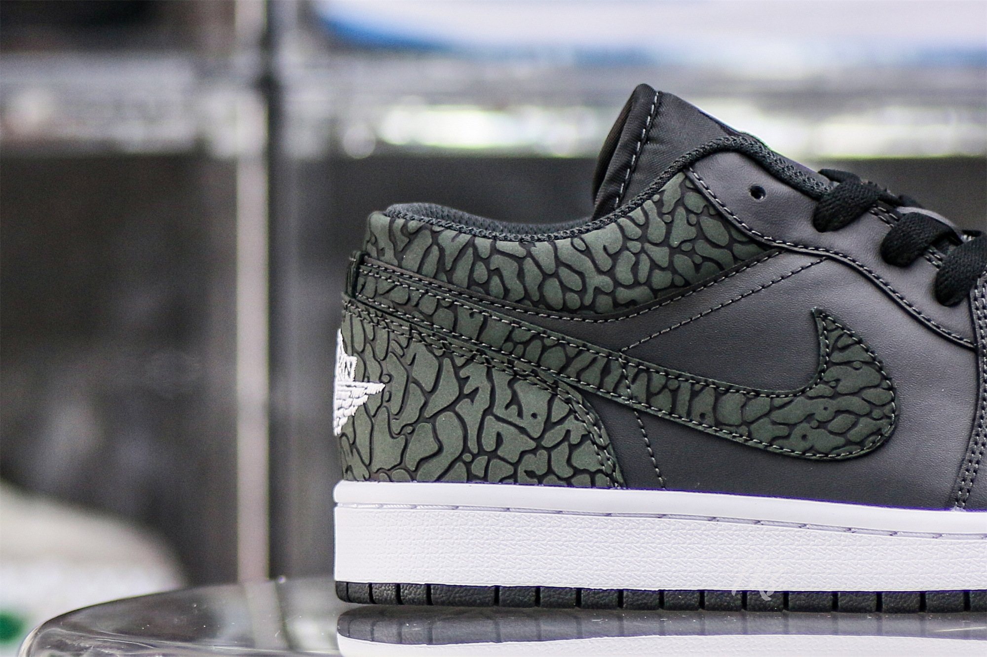 Air Jordan 1 Low SE Black Elephant