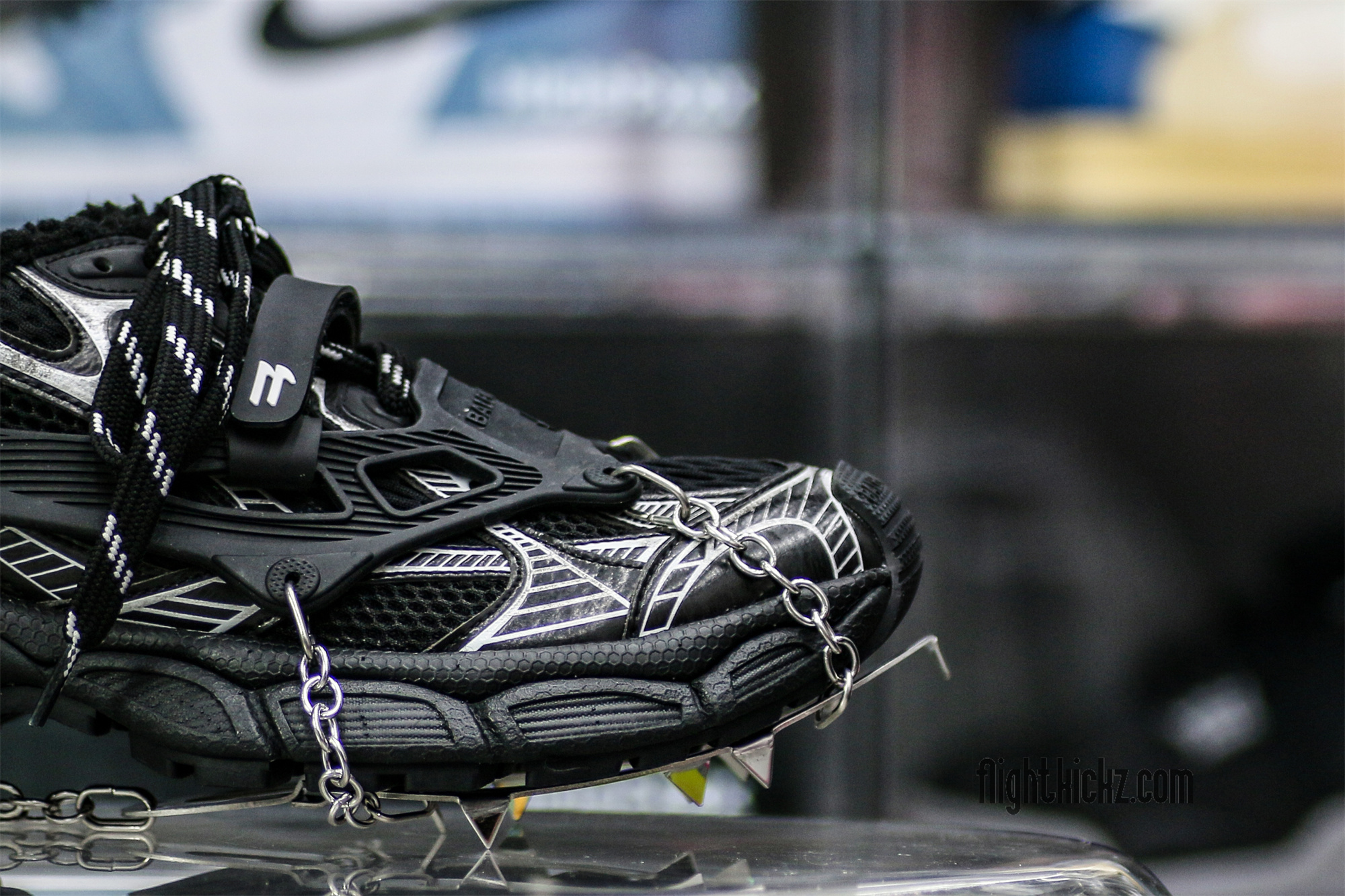 Balenciag* 3XL Ski Sneaker in Black ((Removable footwear chains) )