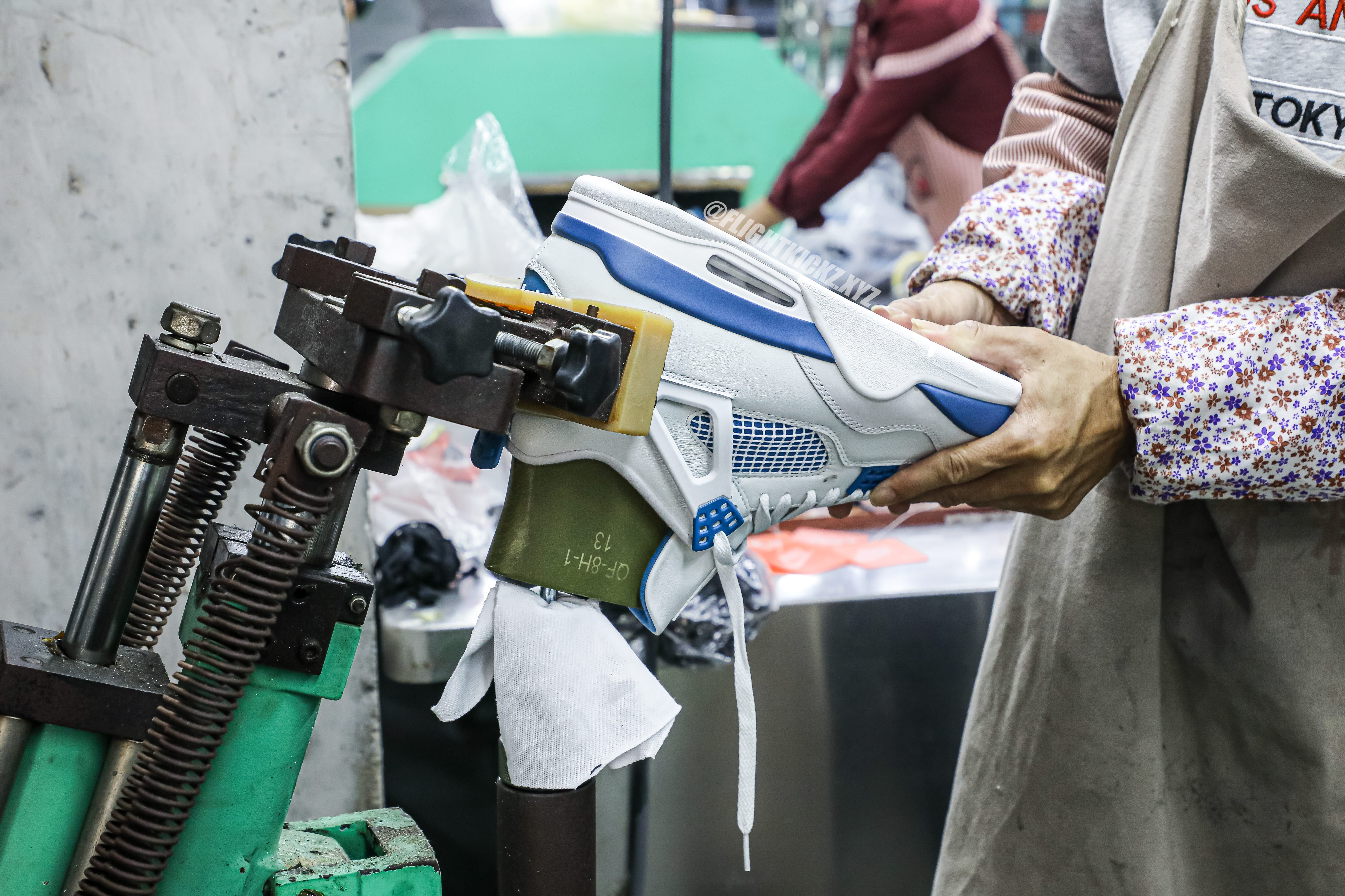 Air Jordan 4 “Military Blue 2024 (LN5 A1 Batch)