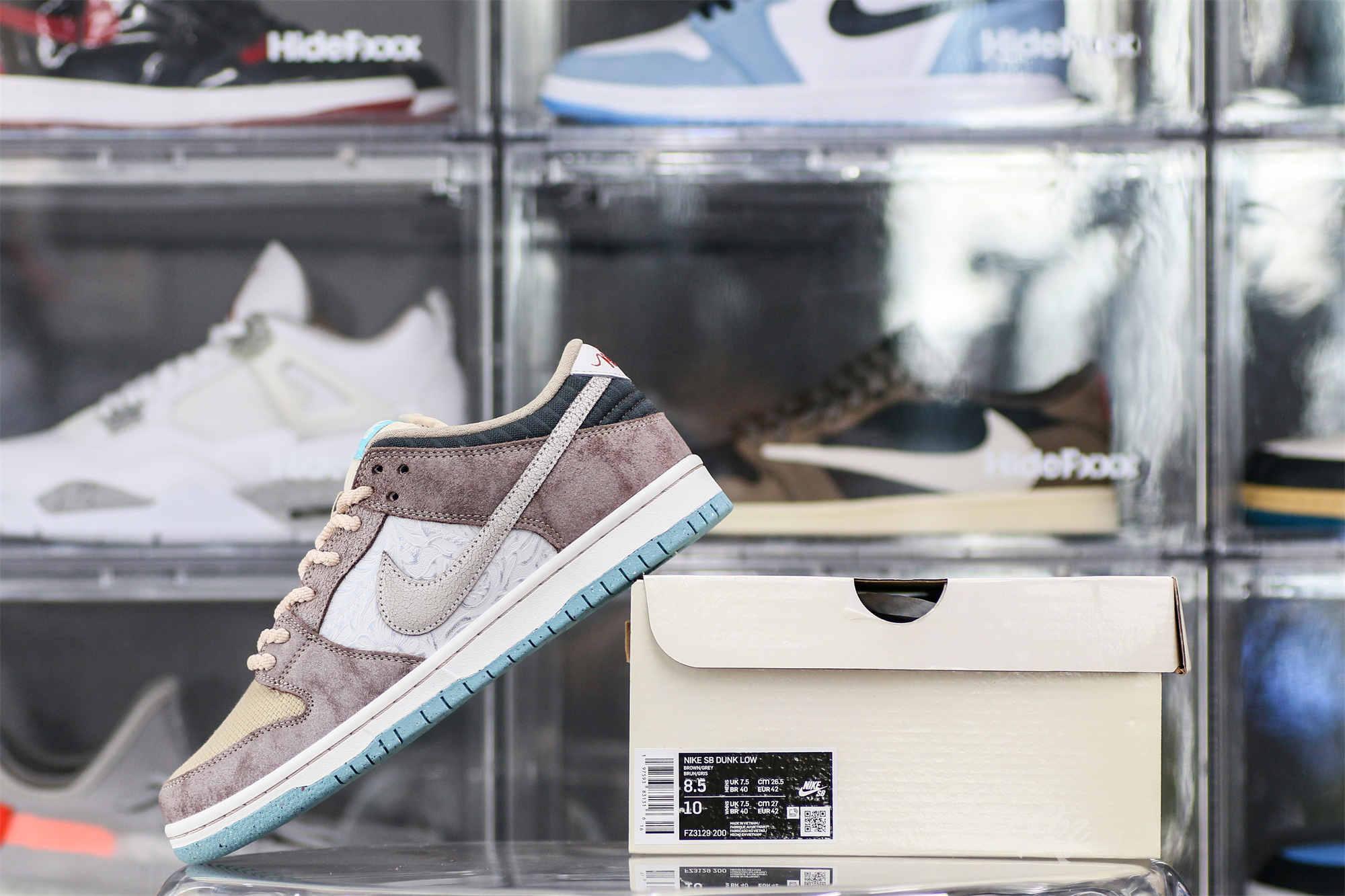 Dunk Low SB Big Money Savings 2024