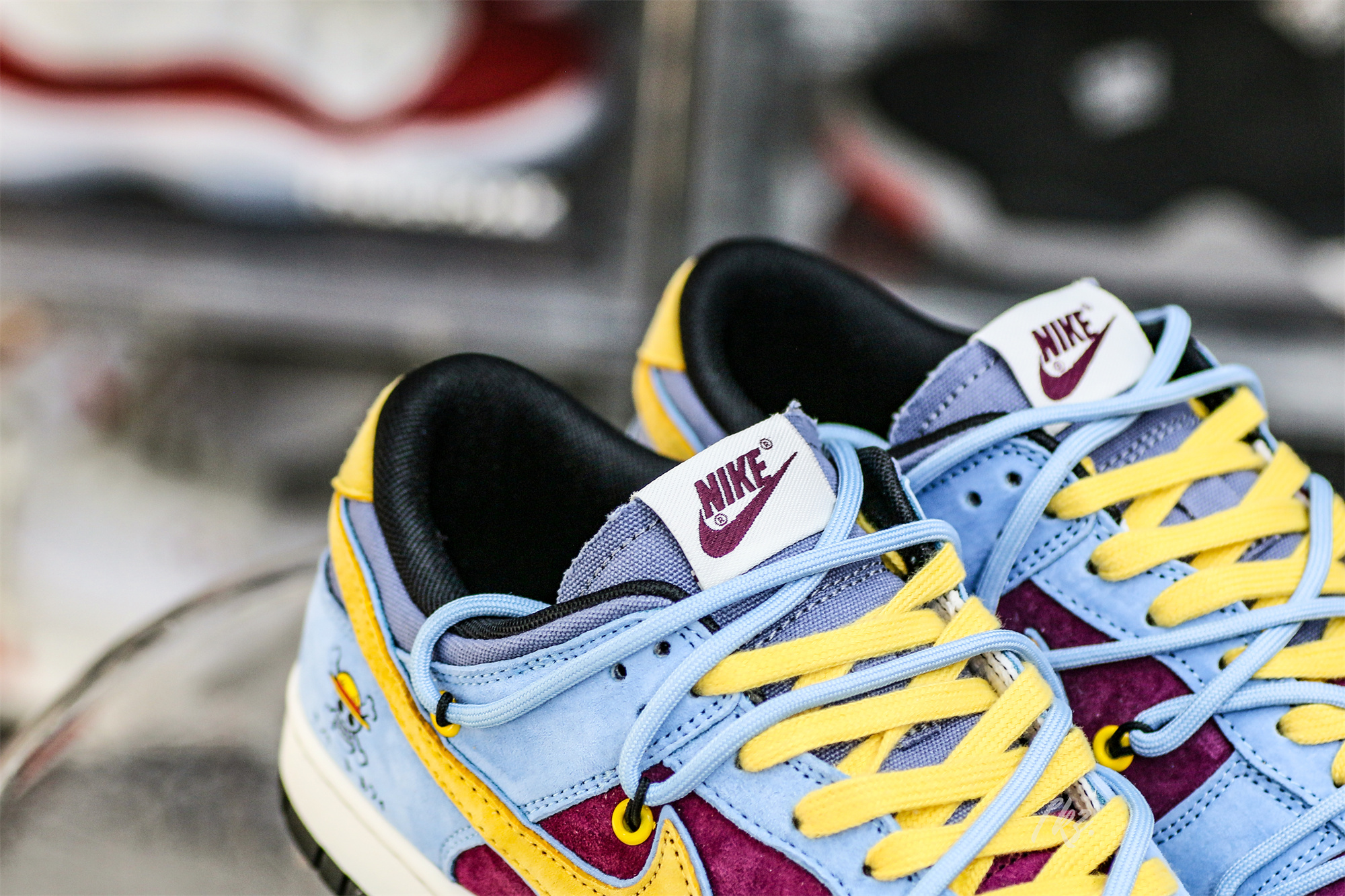 Otomo Katsuhiro x Nike Dunk One Piece Luffy Purple