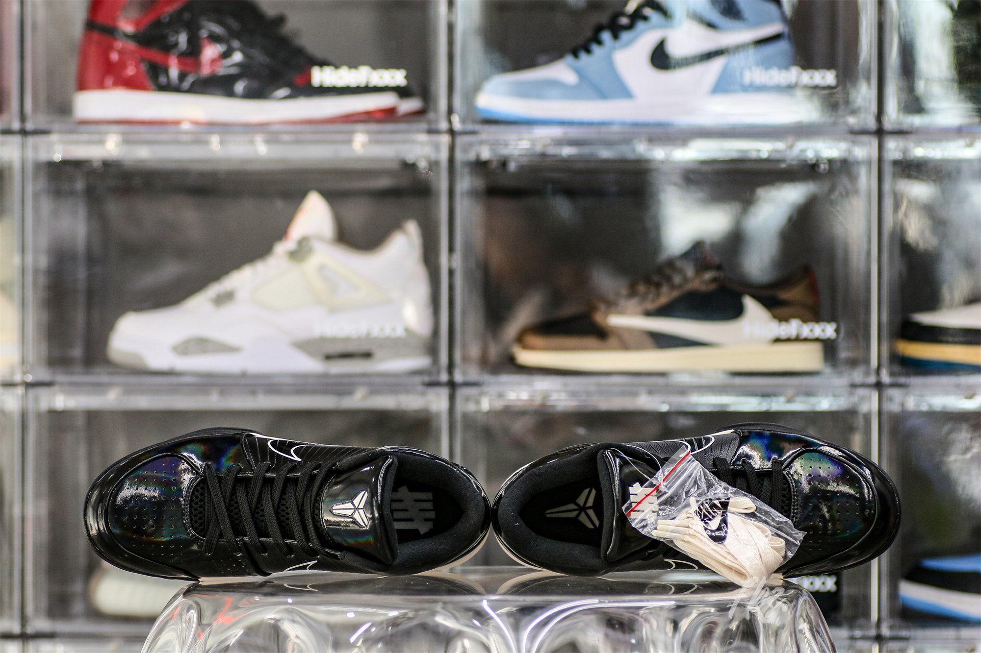 Undefeated X Kobe 4 Protro Black Mamba(A1 Batch)