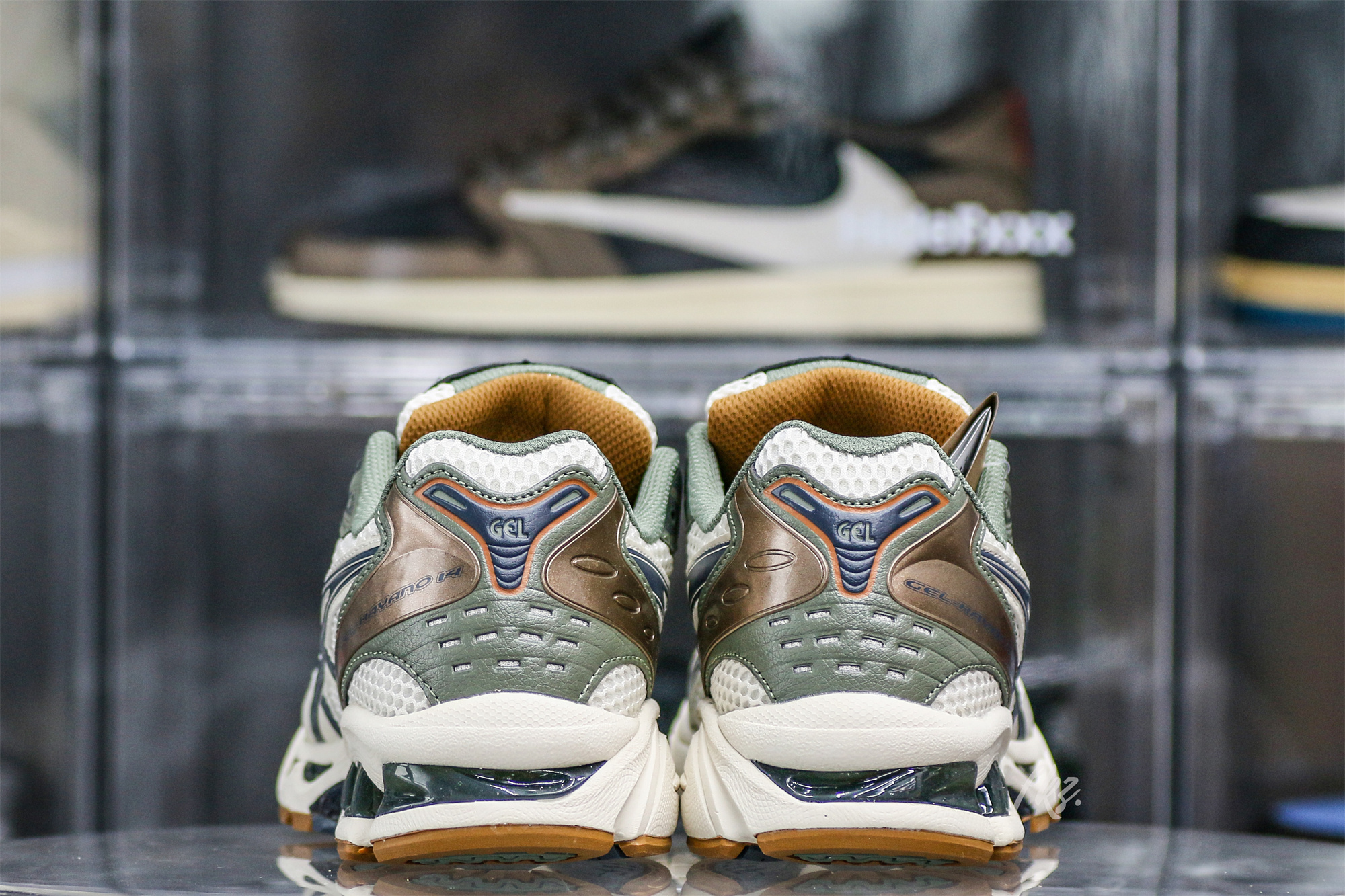 Gel Kayano 14 Vanilla Tarmac 2022