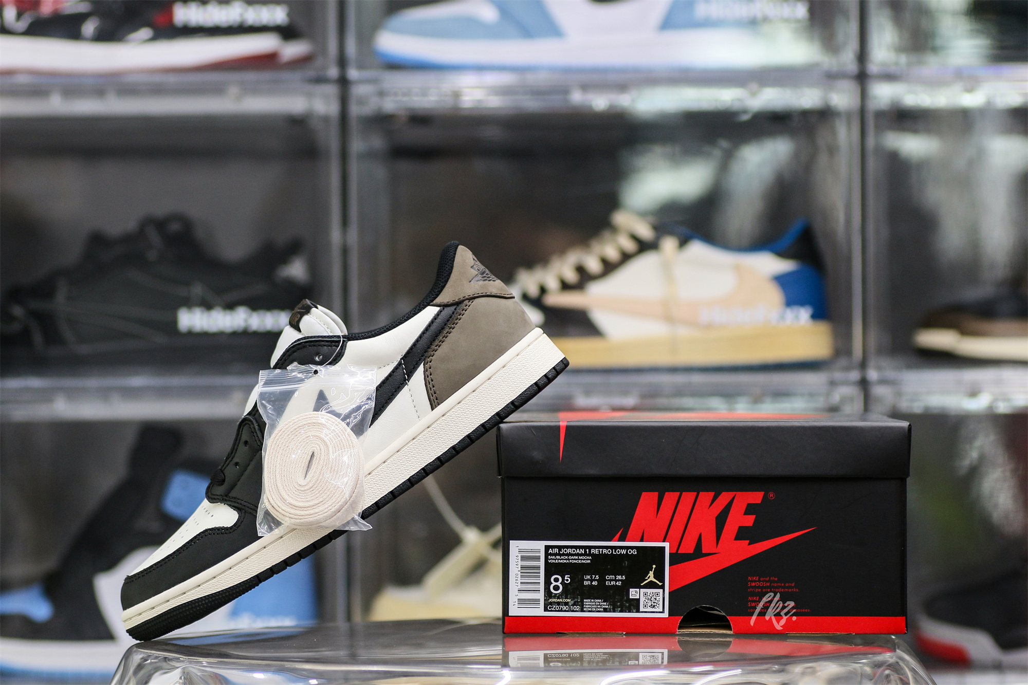 Air Jordan 1 Retro Low OG ‘Mocha’