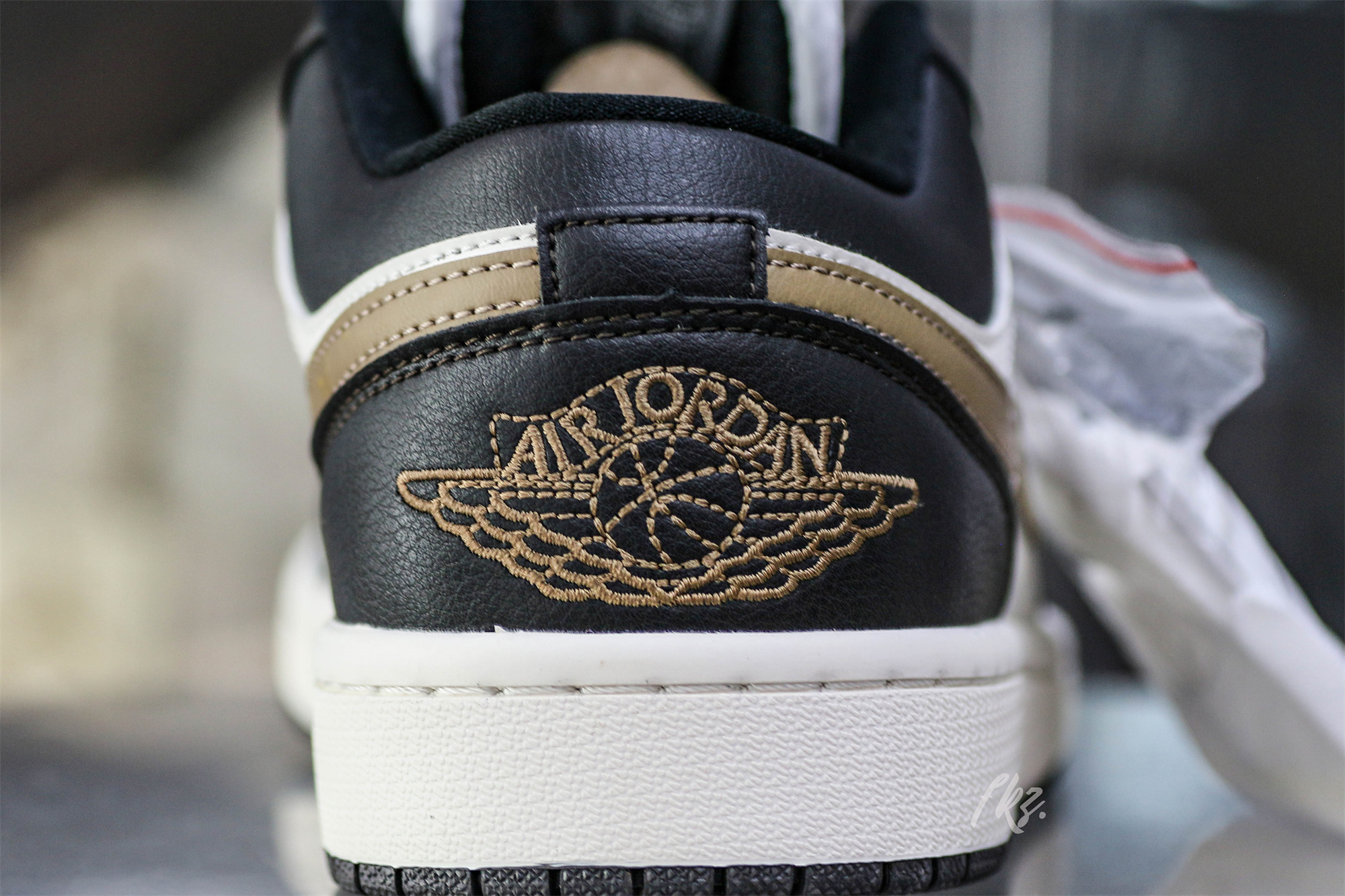 Wmns Jordan 1 Low Shadow Brown