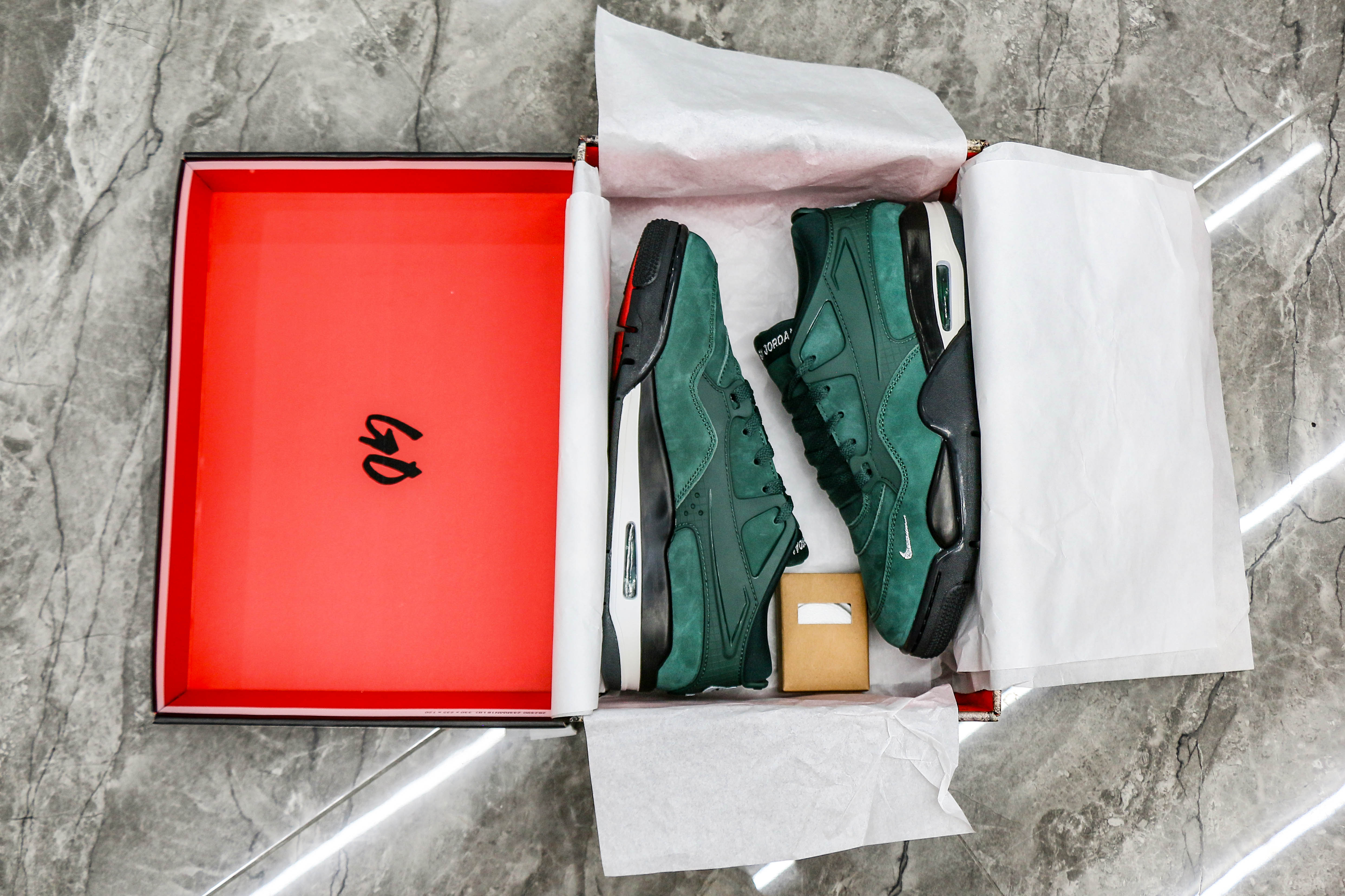 Nigel Sylvester x Air Jordan 4 RM Grandma’s Driveway