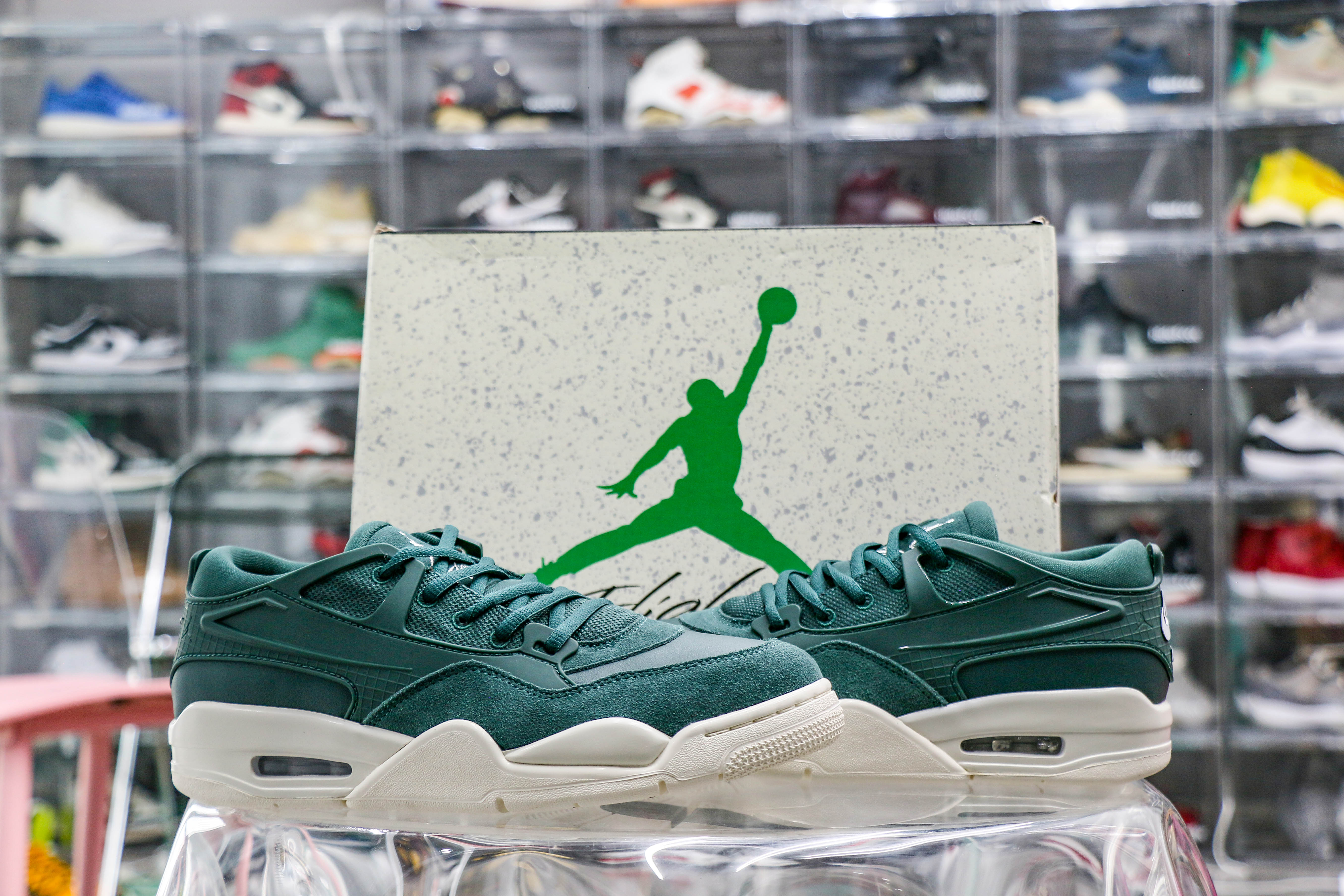 Jordan 4 RM Oxidized Green