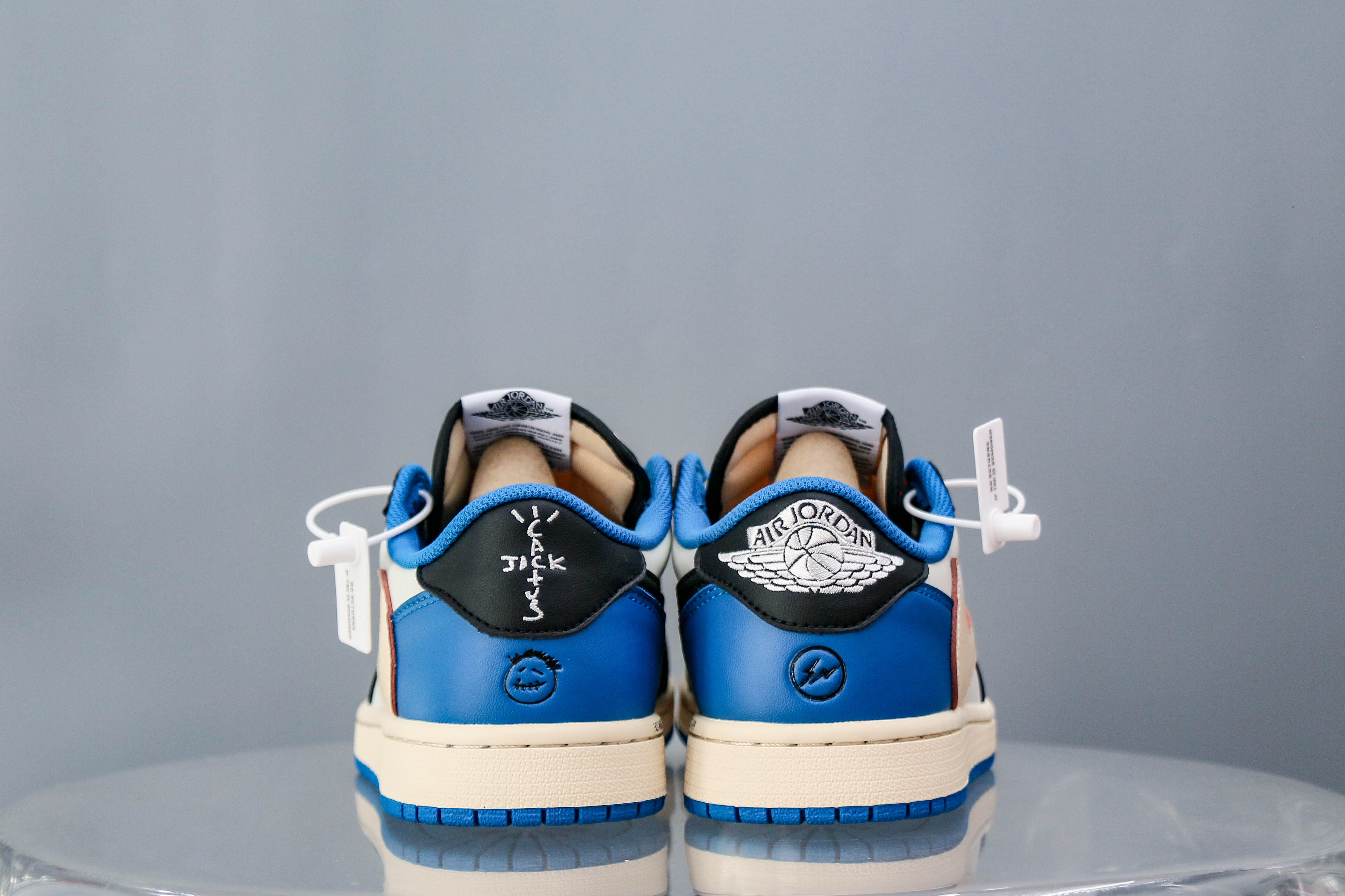 Fragment x Travis Scott x Air Jordan 1 Low（A2 Batch)