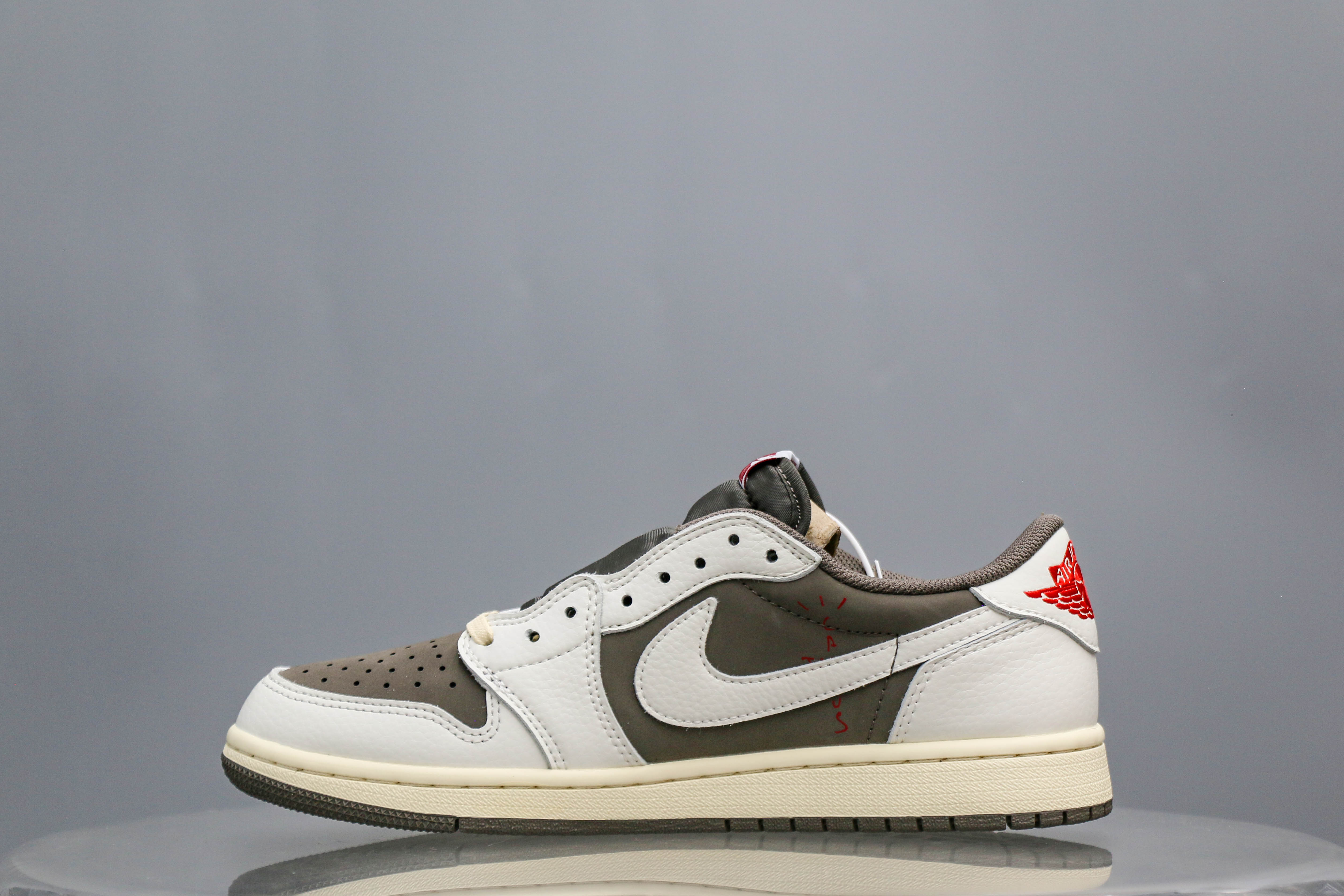Travis Scott x Air Jordan 1 Low OG Reverse Mocha(A2 Batch)