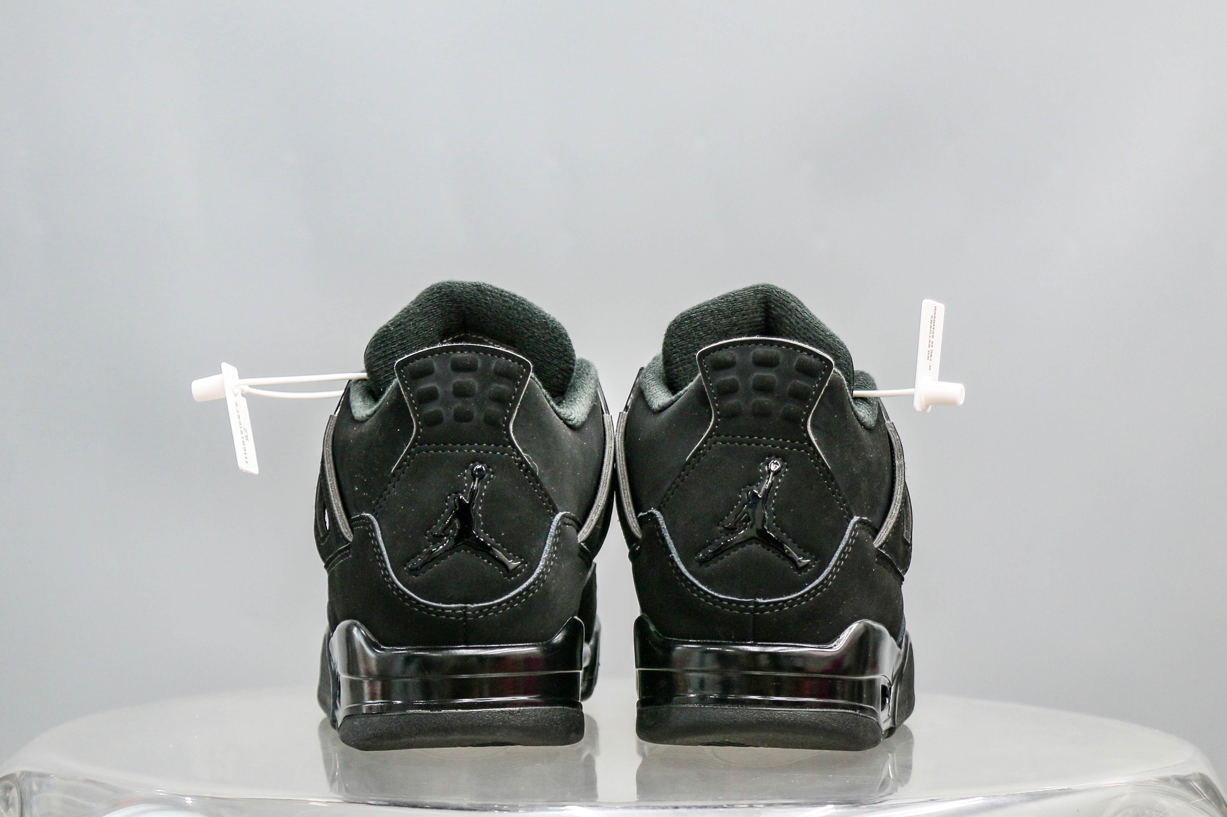 Air Jordan 4 Retro ‘Black Cat’ 2020 (A2 Batch)