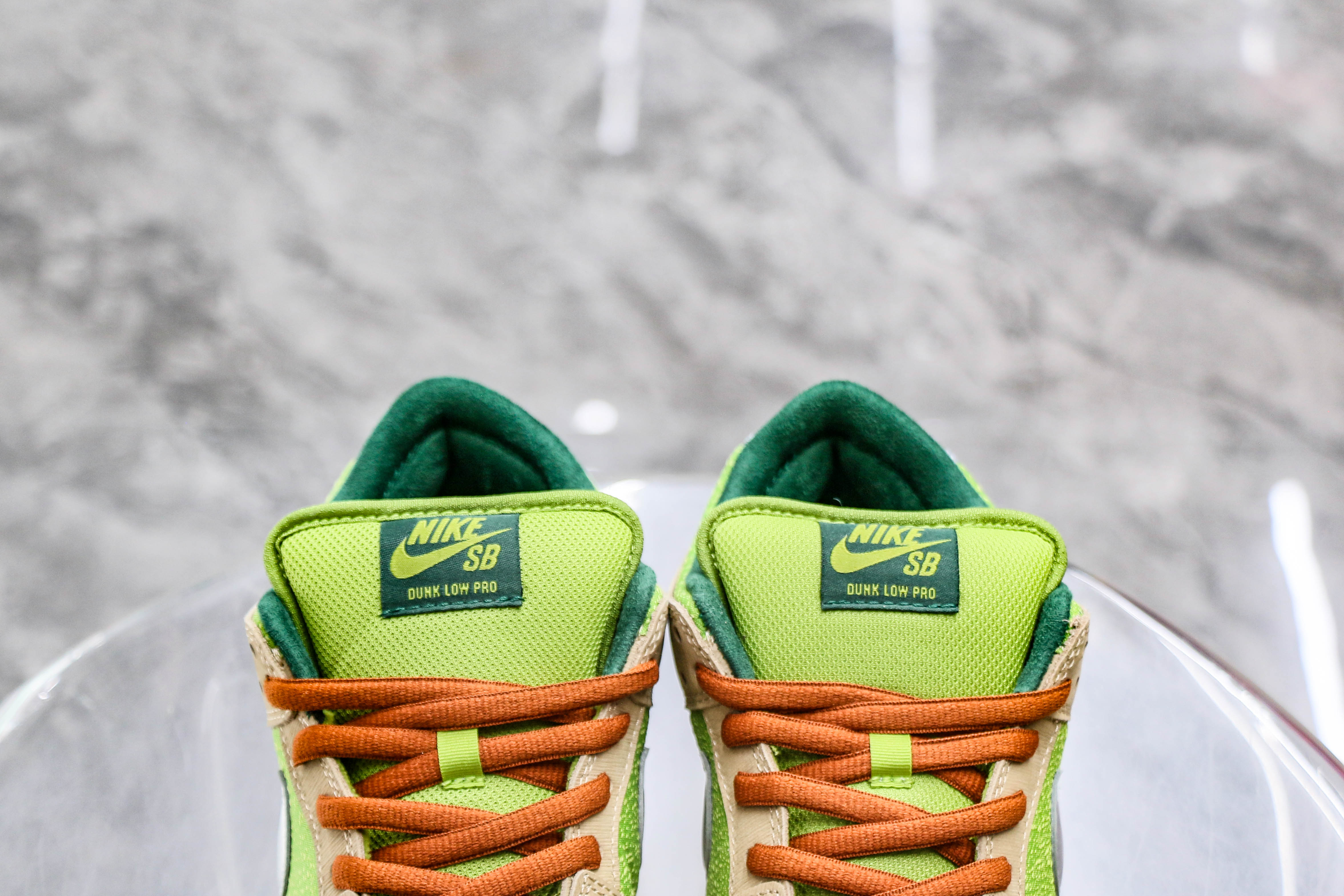 Nike SB Dunk Low Escargot