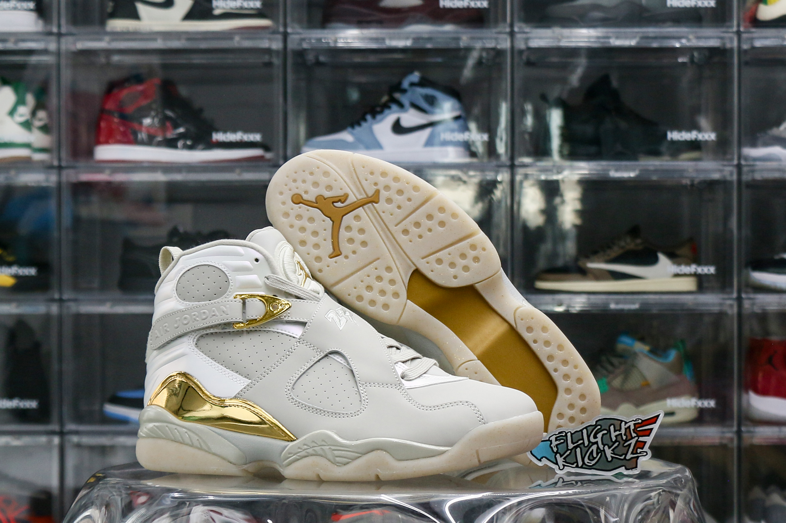 Jordan 8 Retro Champagne