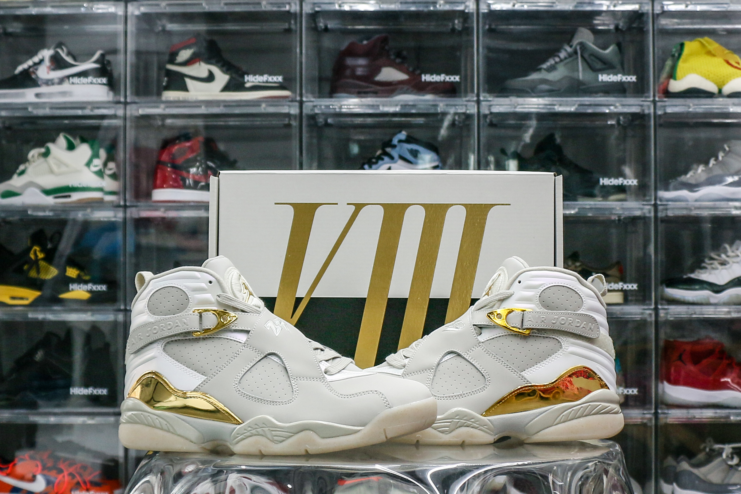 Jordan 8 Retro Champagne