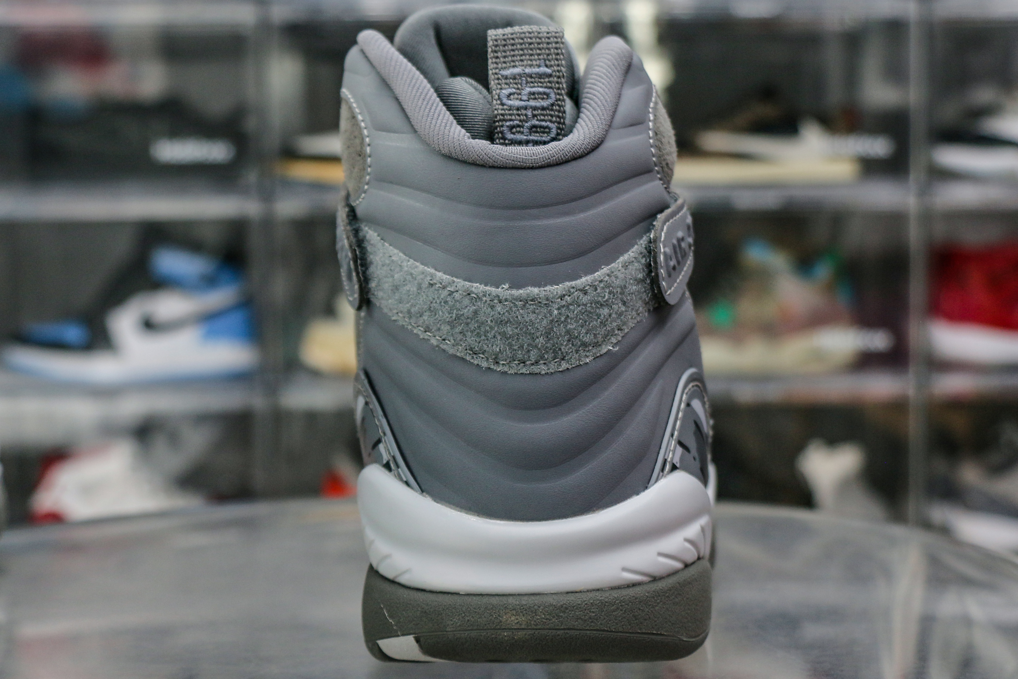 Jordan 8 Retro Cool Grey