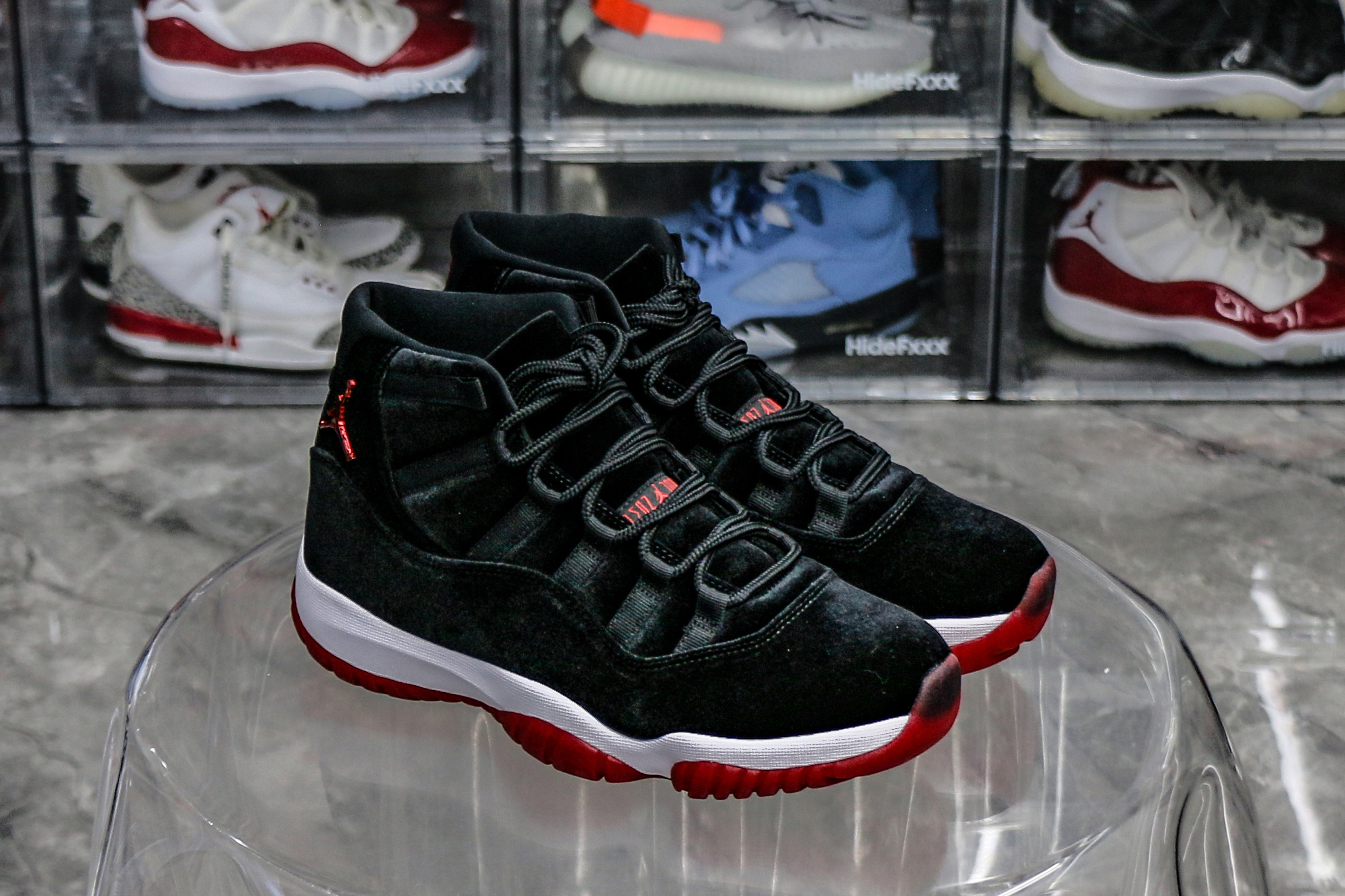 Wmns Jordan 11 Retro Bred Velvet (Ln5 A1)