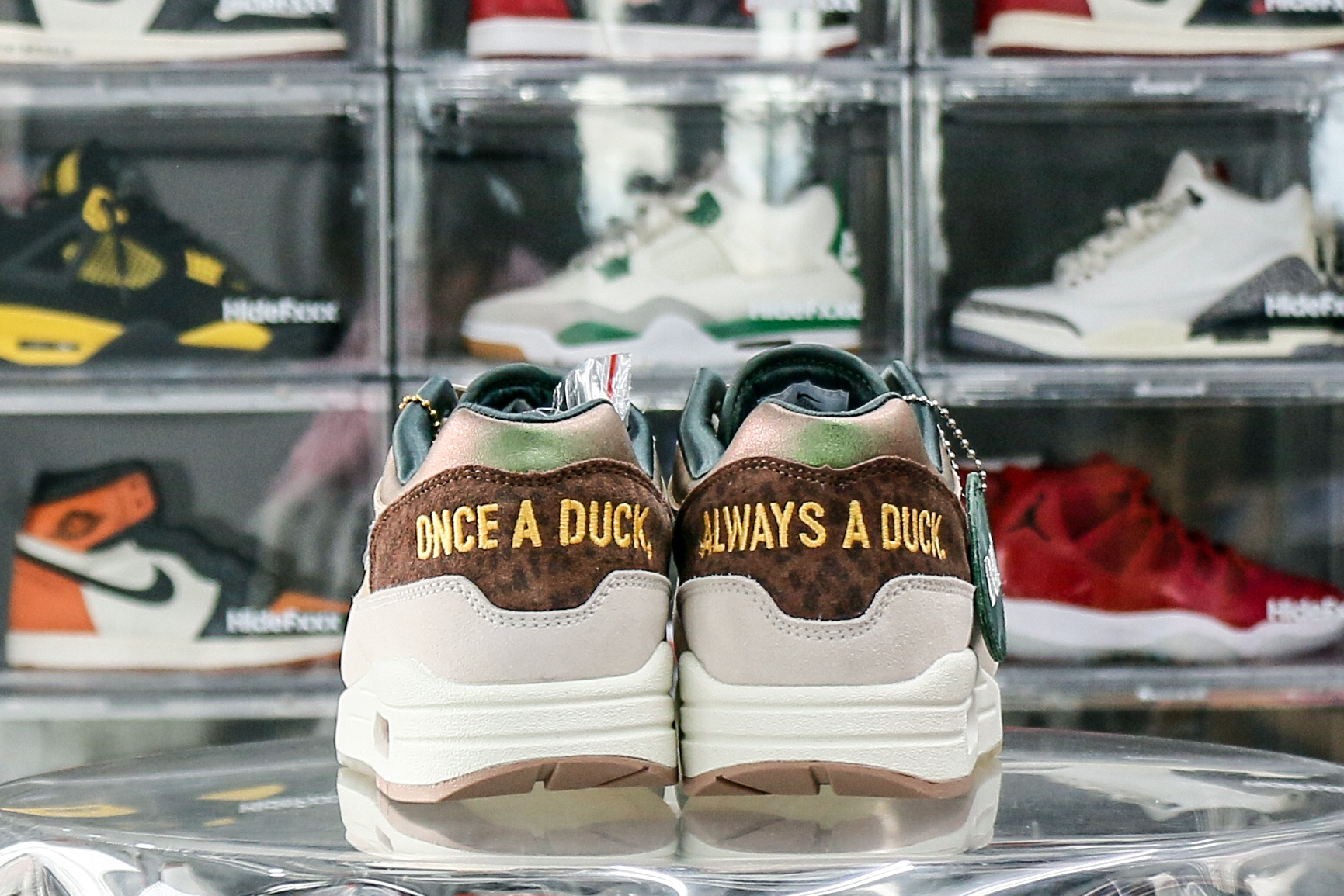 Nike Air Max 1 ’87 Premium University of Oregon PE (2024)