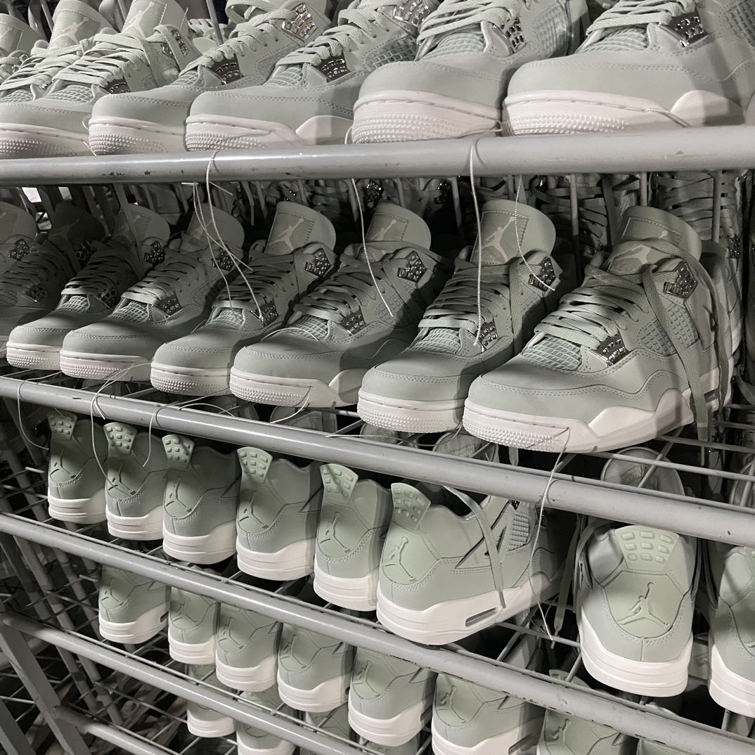 Jordan 4 Retro Seafoam Sail (Ln5 A1)