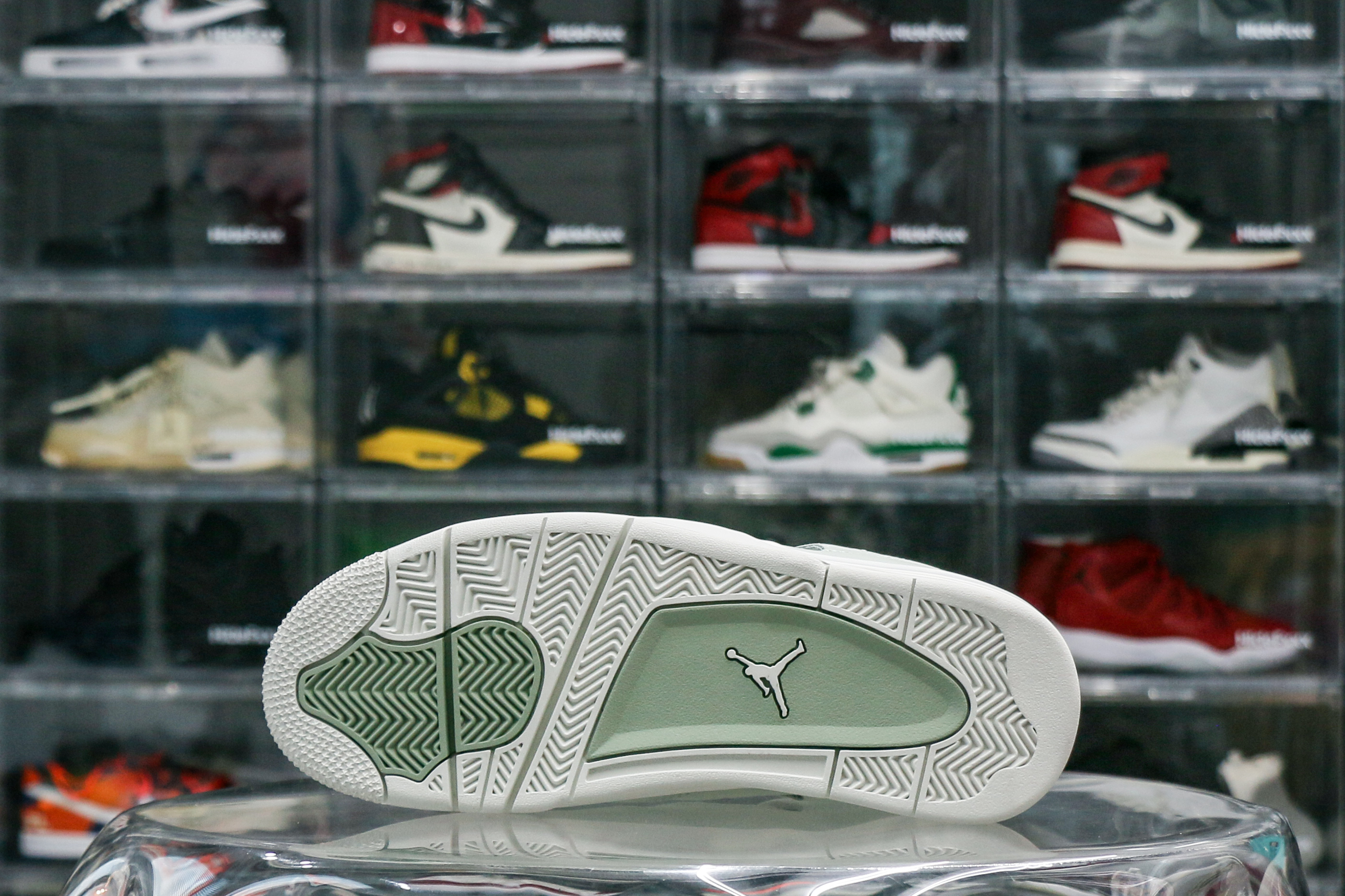 Jordan 4 Retro Seafoam Sail (Ln5 A1)