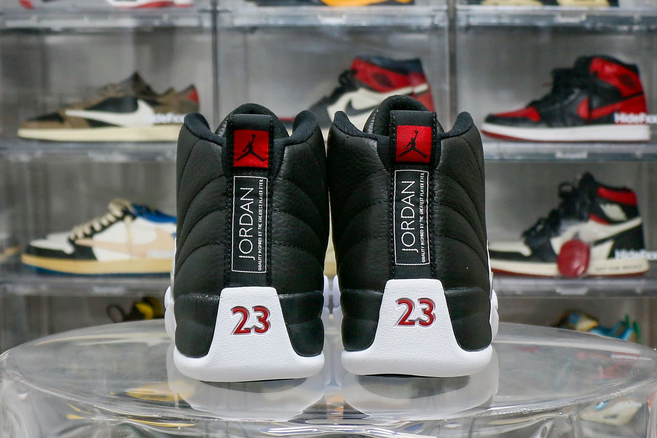 Jordan 12 Retro Playoffs 2022 (Ln5 A1)