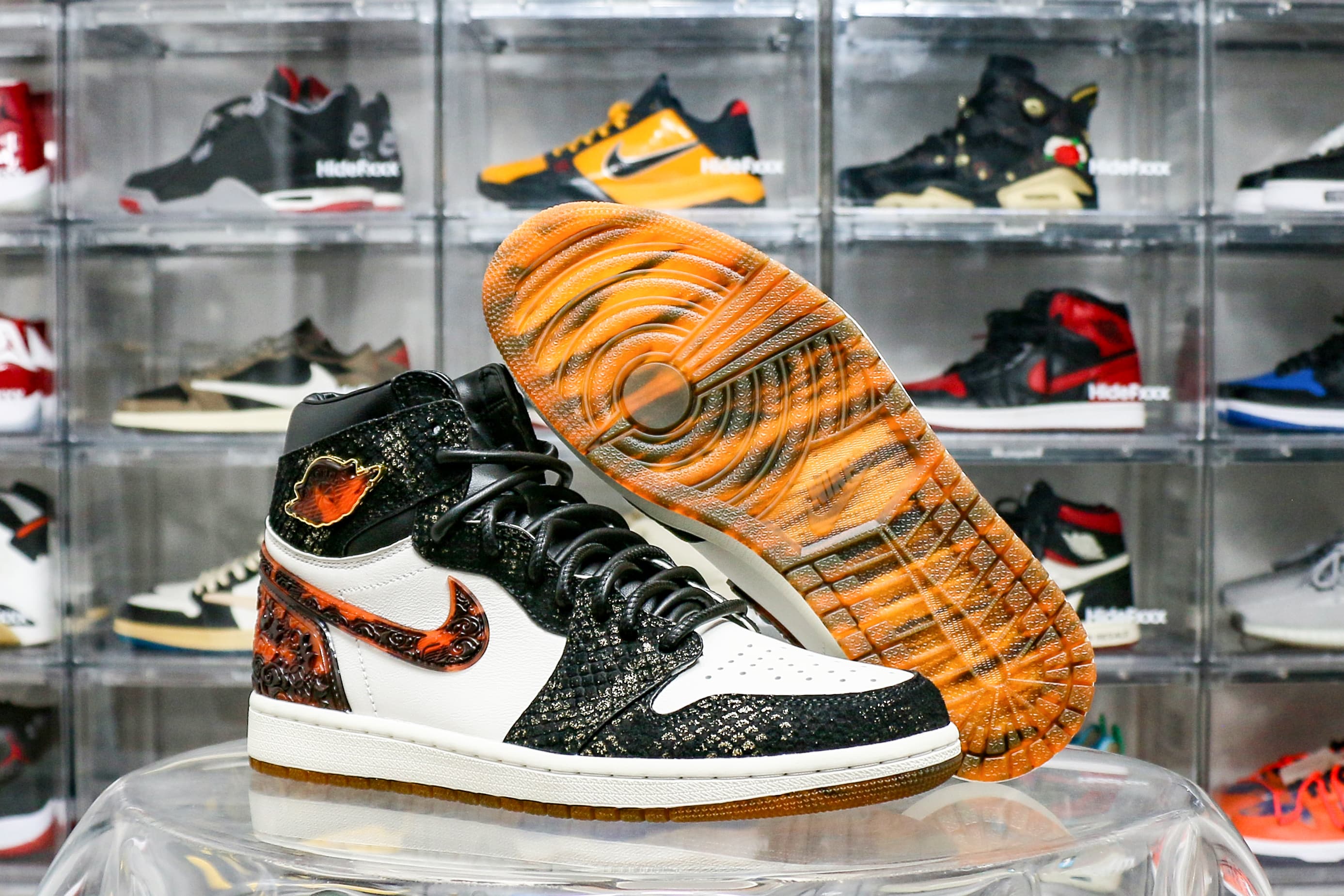 Jordan 1 Retro High OG Xuanwu Year of the Snake(Ln5 A1)