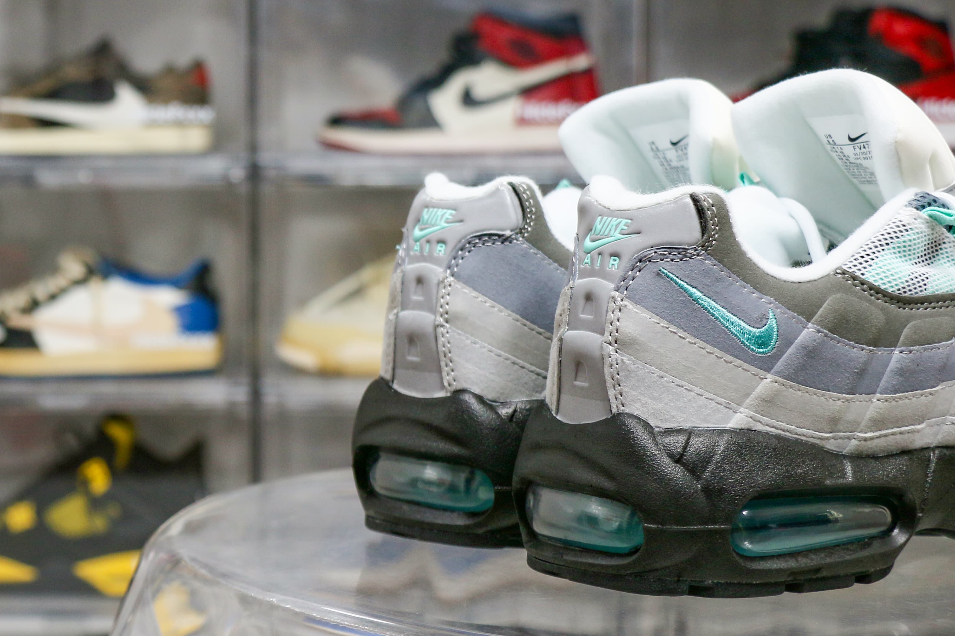 Nike Air Max 95 Hyper Turquoise