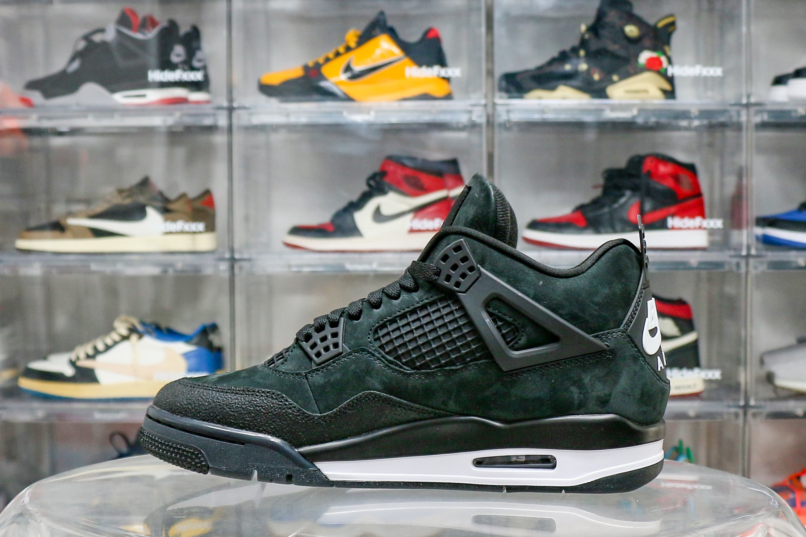 Nigel Sylvester X Jordan 4 Retro Brick By Brick Black
