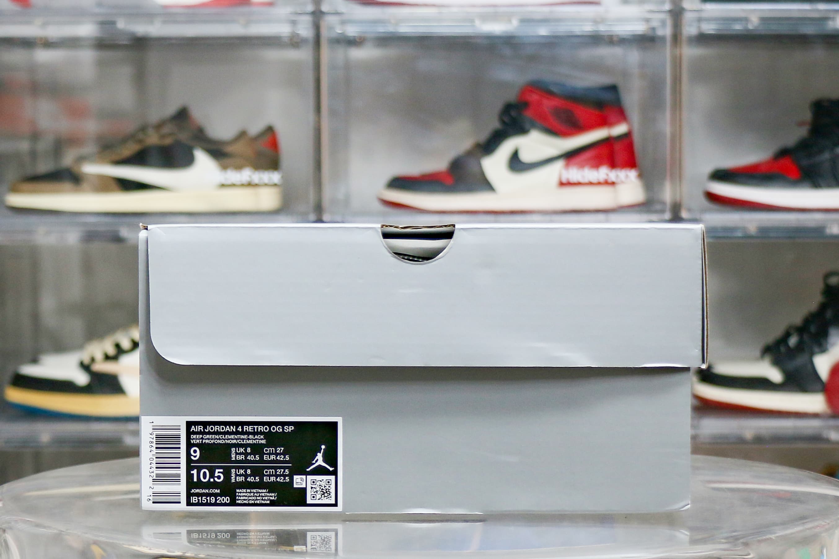 Jordan 4 Retro OG SP Undefeated 2025 (LN5 A1 Batch)