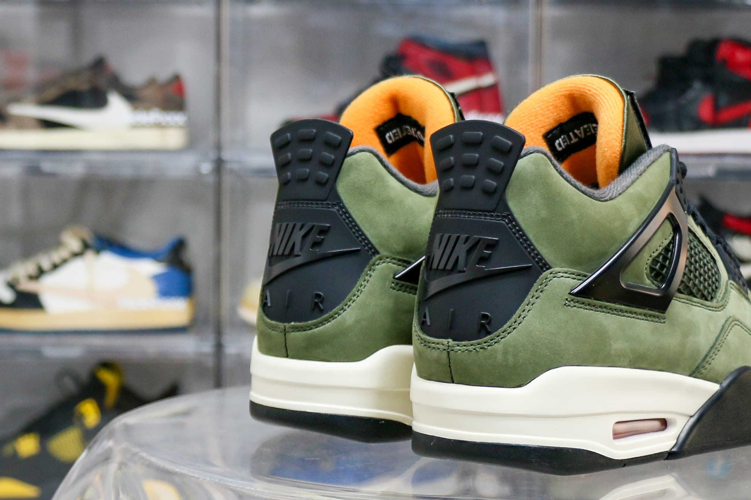 Jordan 4 Retro OG SP Undefeated 2025 (LN5 A1 Batch)