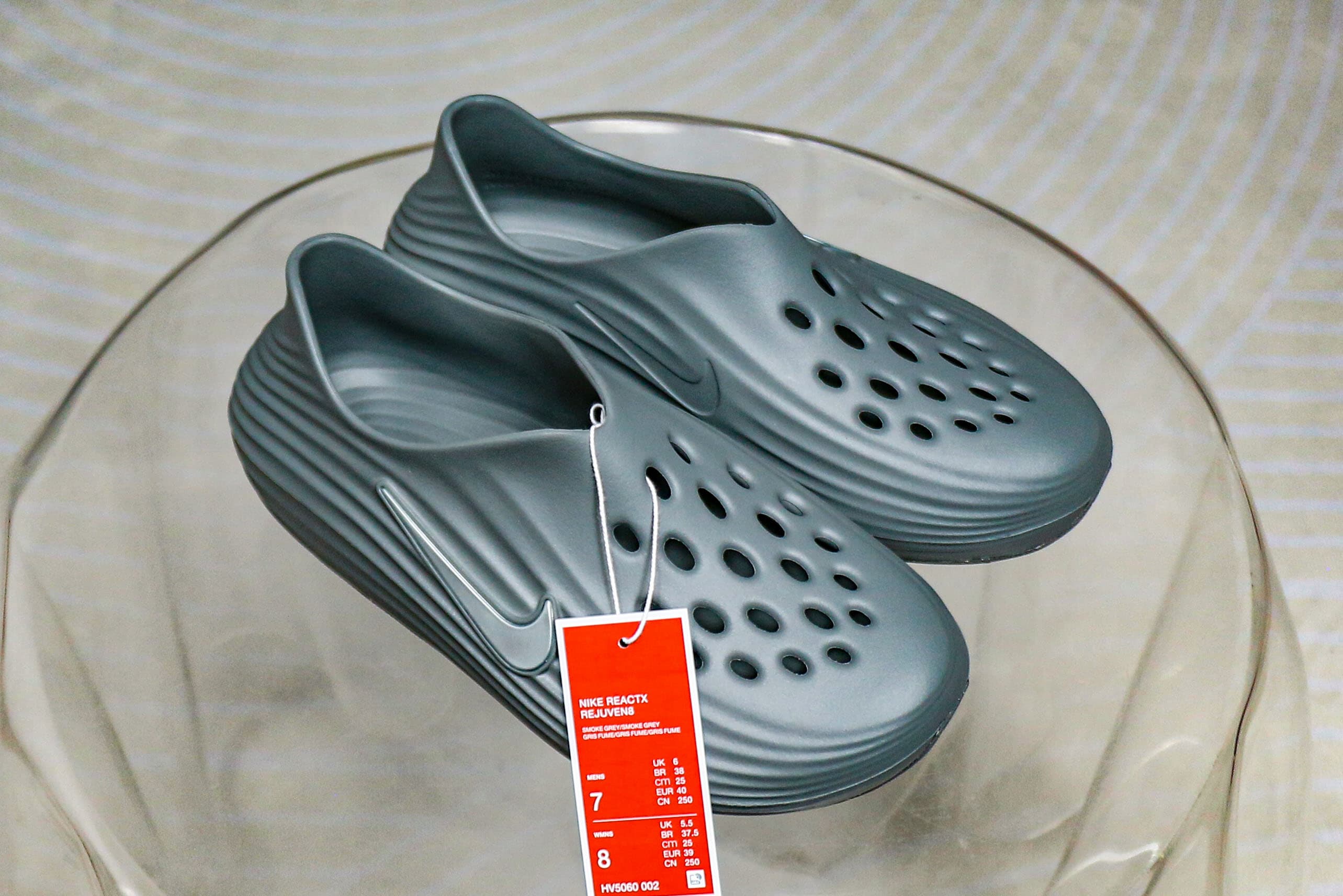 Nike ReactX Rejuven8 Smoke Grey