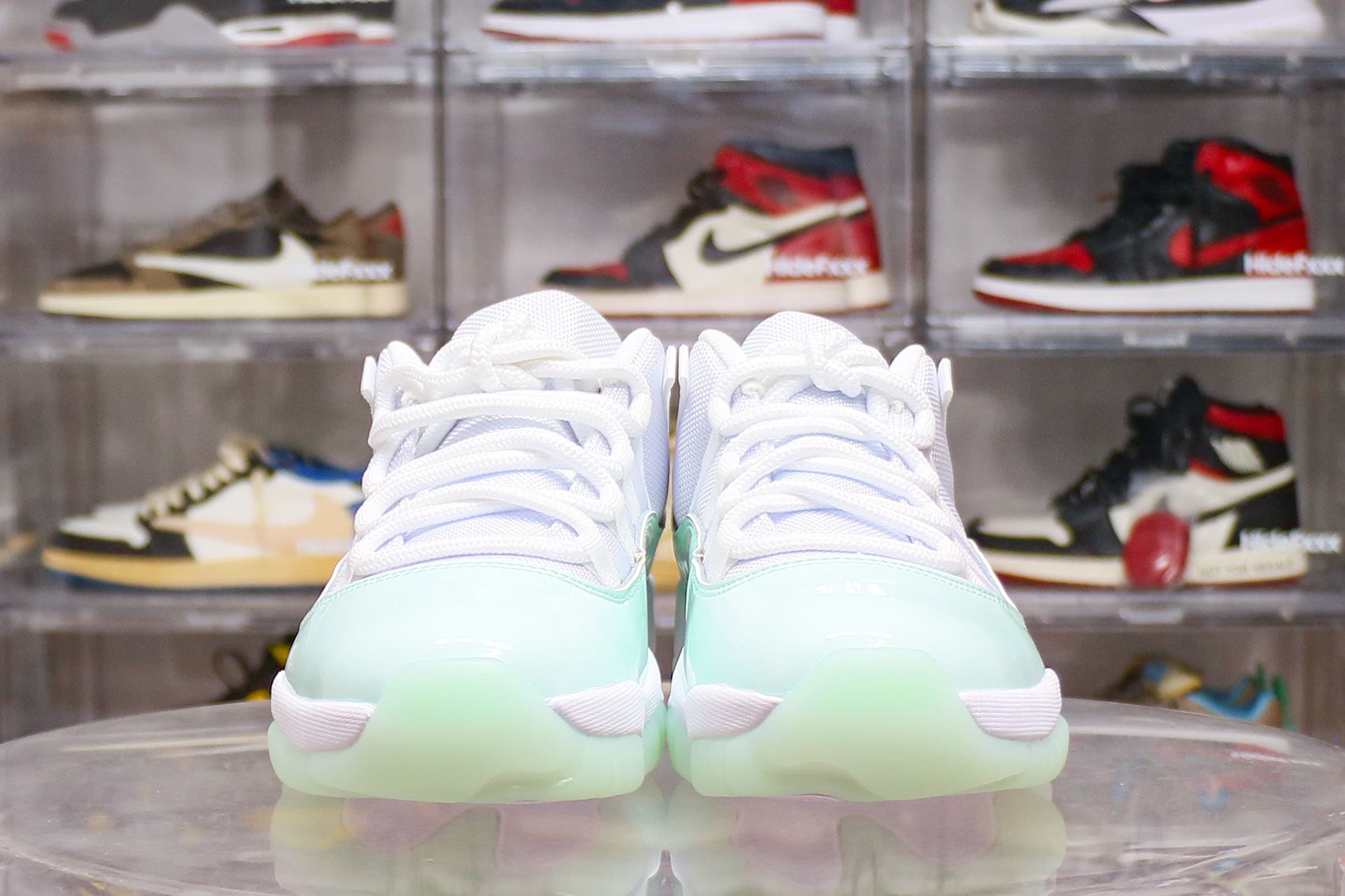 Jordan 11 Retro Low Igloo WMNS 2025