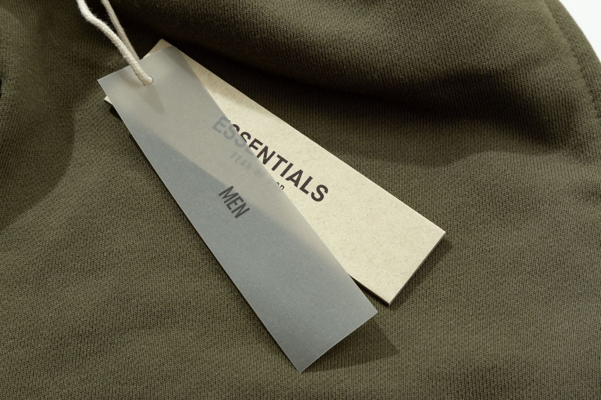 FOG Essentials 2025 Flocked Arch Letter Casual Loose Shorts